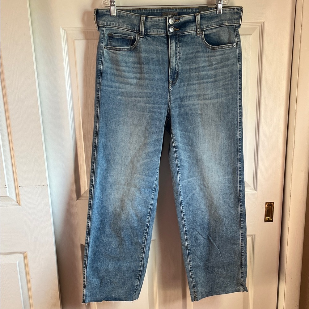 SOLD NWT Torrid High Rise Jeans
